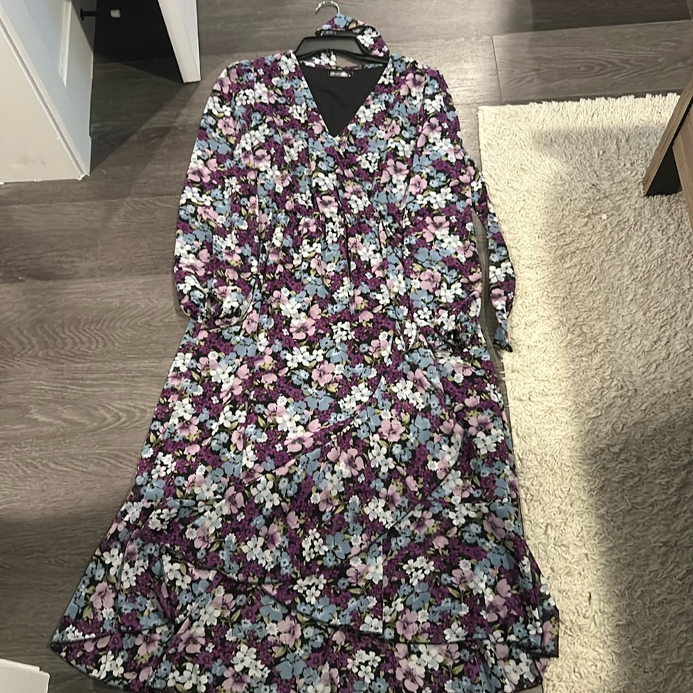 Long sleeve flowy garden dress